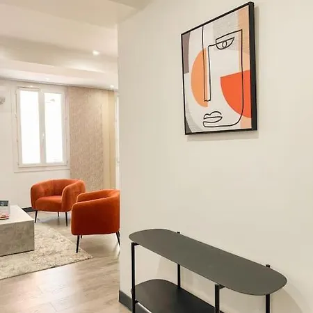 아파트 T2 Refait A Neuf En Plein Centre-ville De *